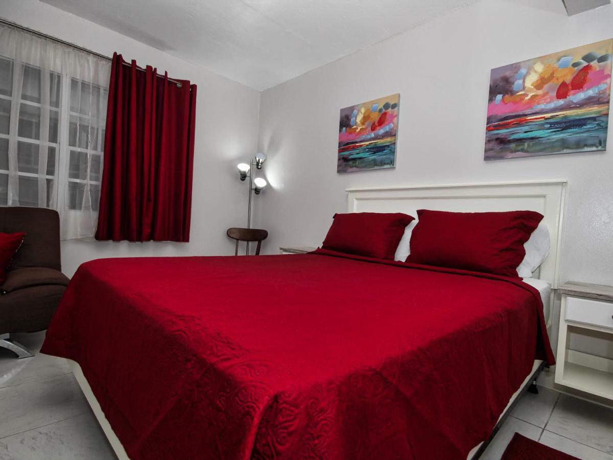 Apartamento The Castle Philipsburg  Exterior foto