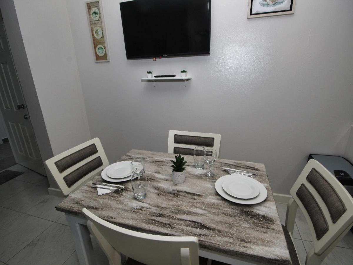 Apartamento The Castle Philipsburg  Exterior foto